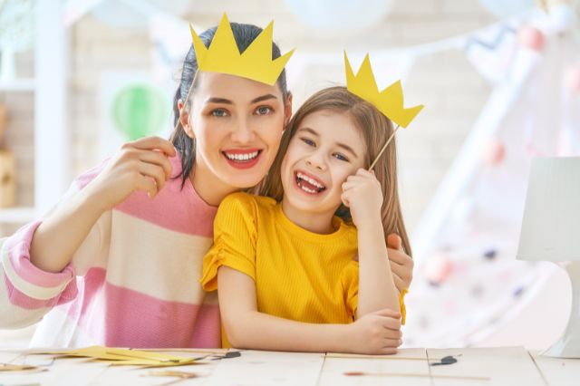 mother and duaghter with homemade crowns